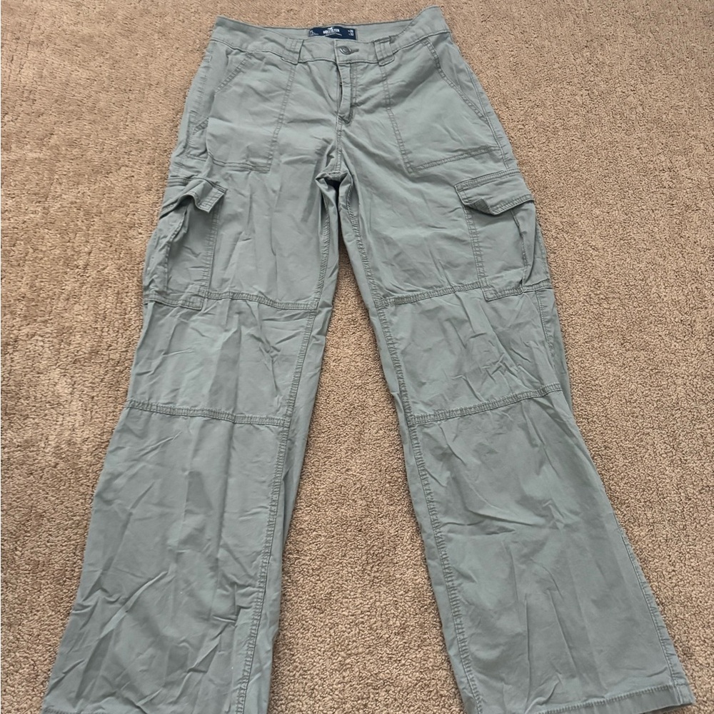 Hollister Cargo Pants - Sage Green